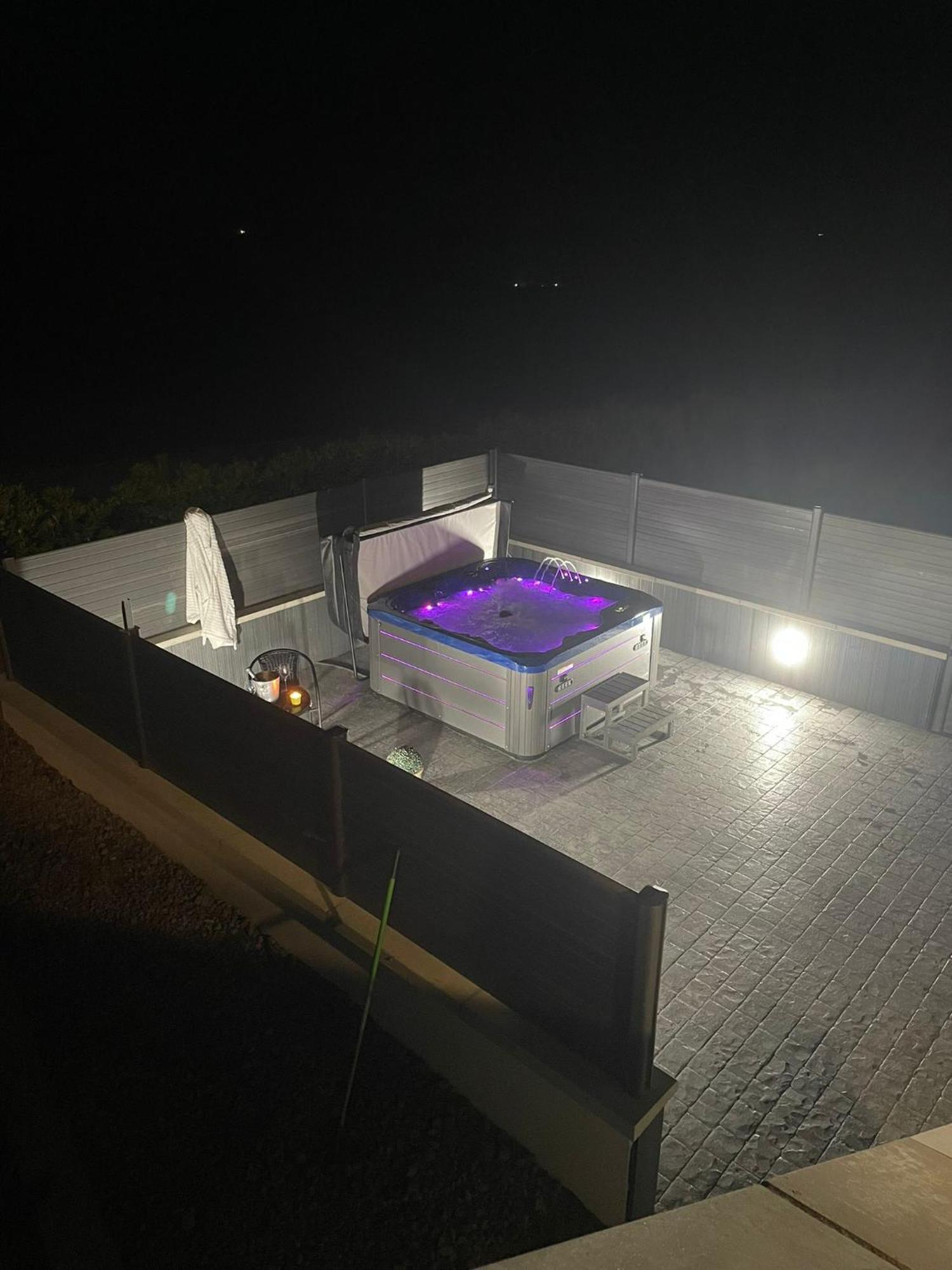 View 37 Apartment Greencastle  Ngoại thất bức ảnh